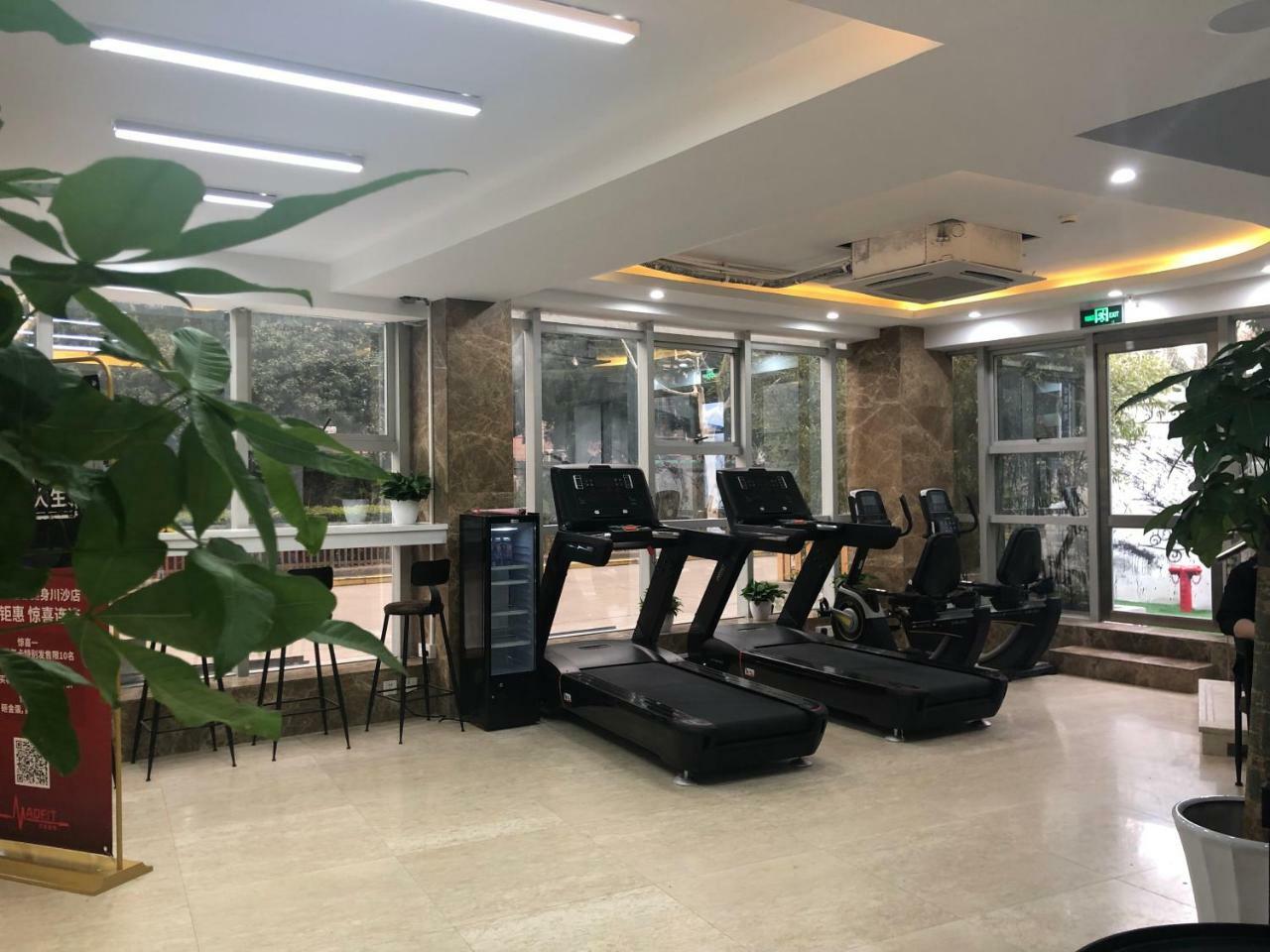Jin Zhong Hotel Şanghay Dış mekan fotoğraf