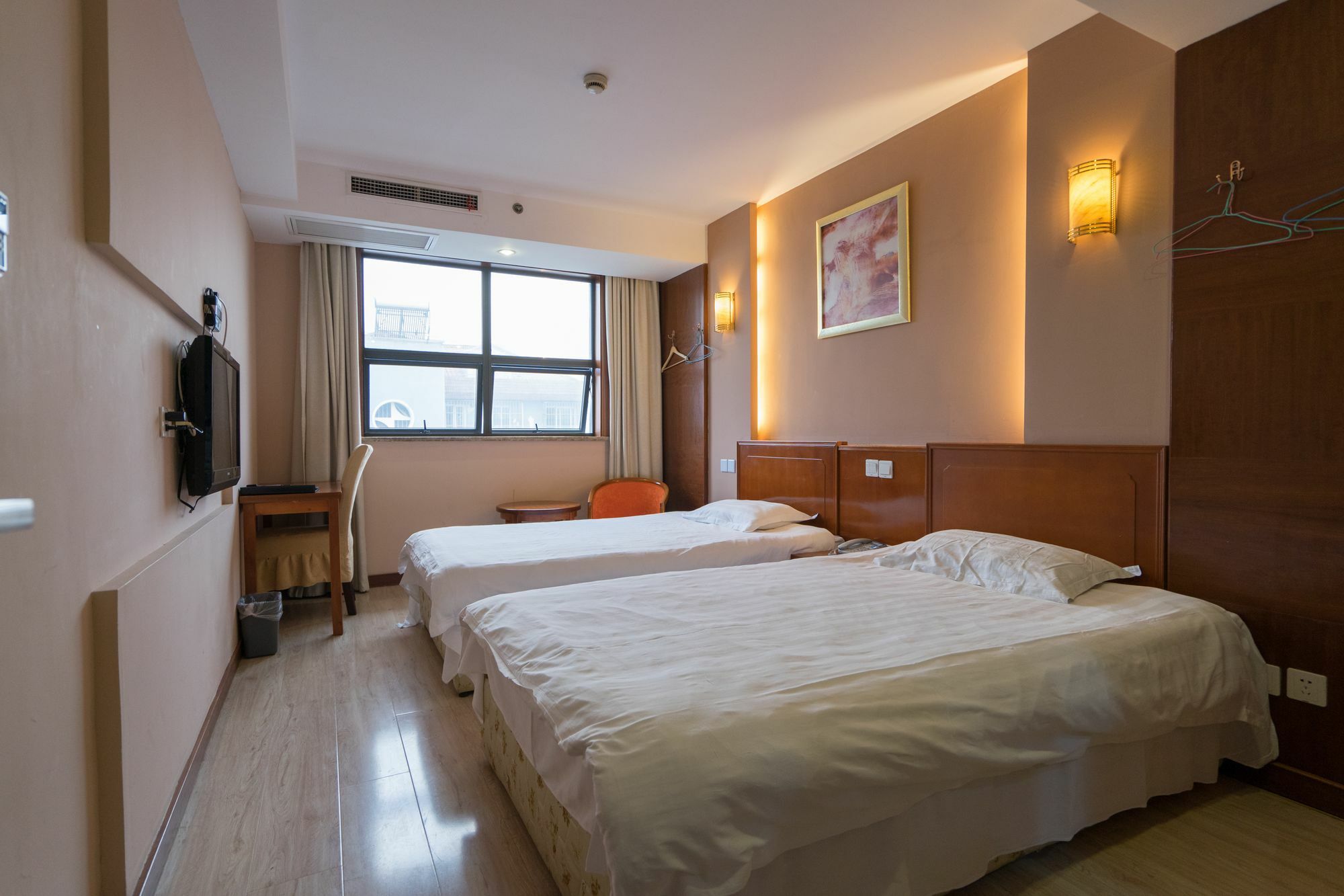 Jin Zhong Hotel Şanghay Dış mekan fotoğraf